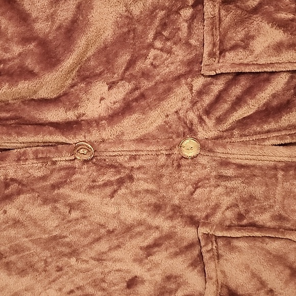 Purple Plush Angel Wrap. ONE SIZE - Picture 3 of 6